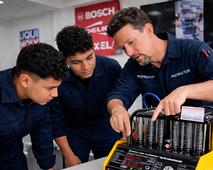 CAPACITACION AVANZADA EN DIAGNOSTICO, LIMPIEZA Y CALIBRACION DE INYECTORES CON EQUIPOS LAUNCH